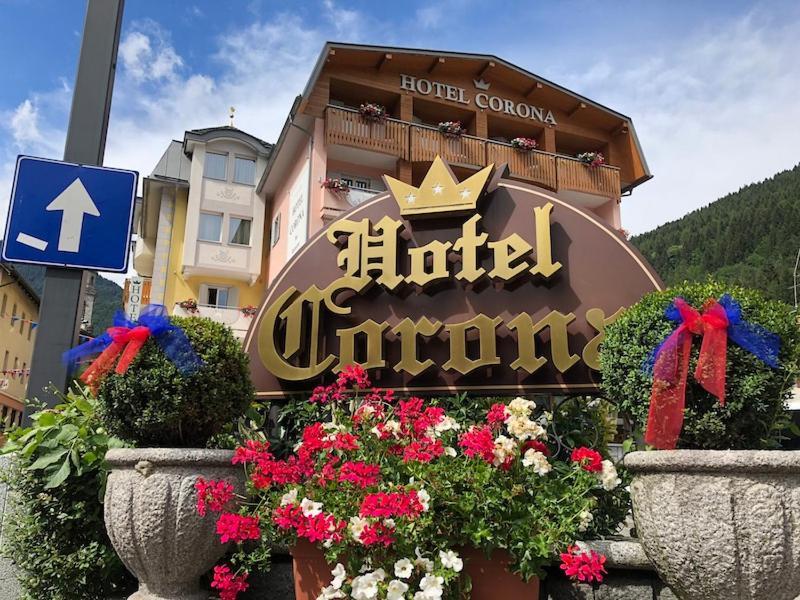 Hotel Corona بينْسولُ المظهر الخارجي الصورة